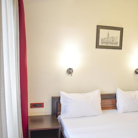 Hotel Hamburg Skopje Eksteriør bilde