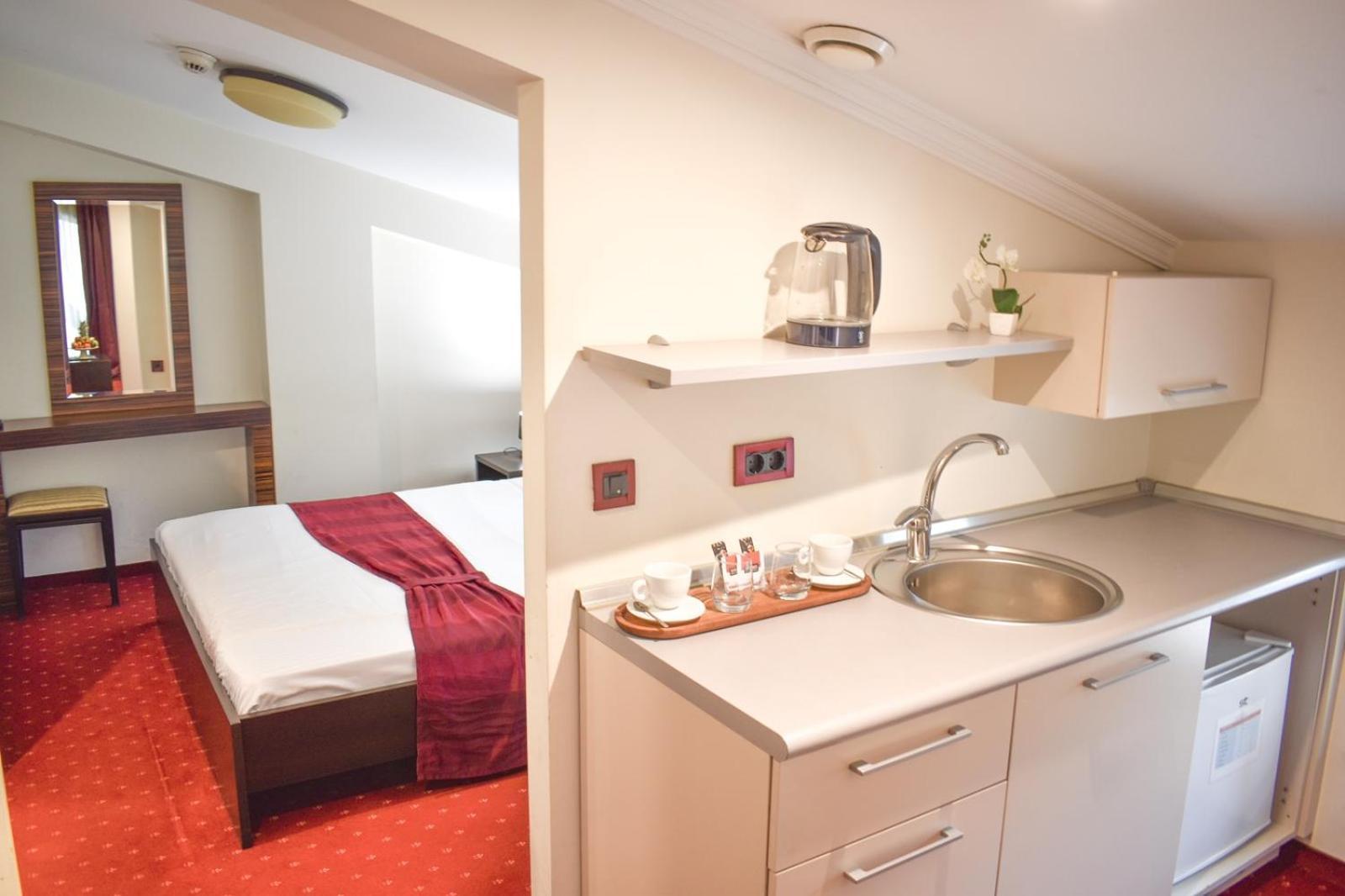 Hotel Hamburg Skopje Eksteriør bilde