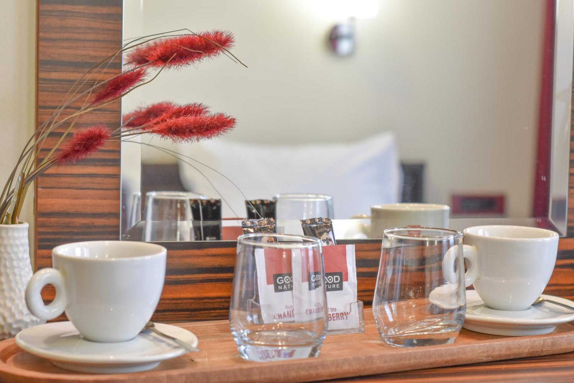 Hotel Hamburg Skopje Eksteriør bilde